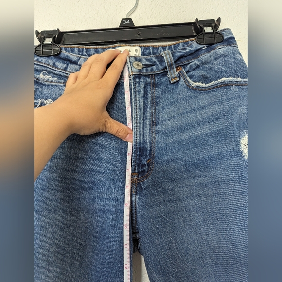 Abercrombie & fitch curve love mom high rise denim jeans distressed size 26 - Picture 4 of 7